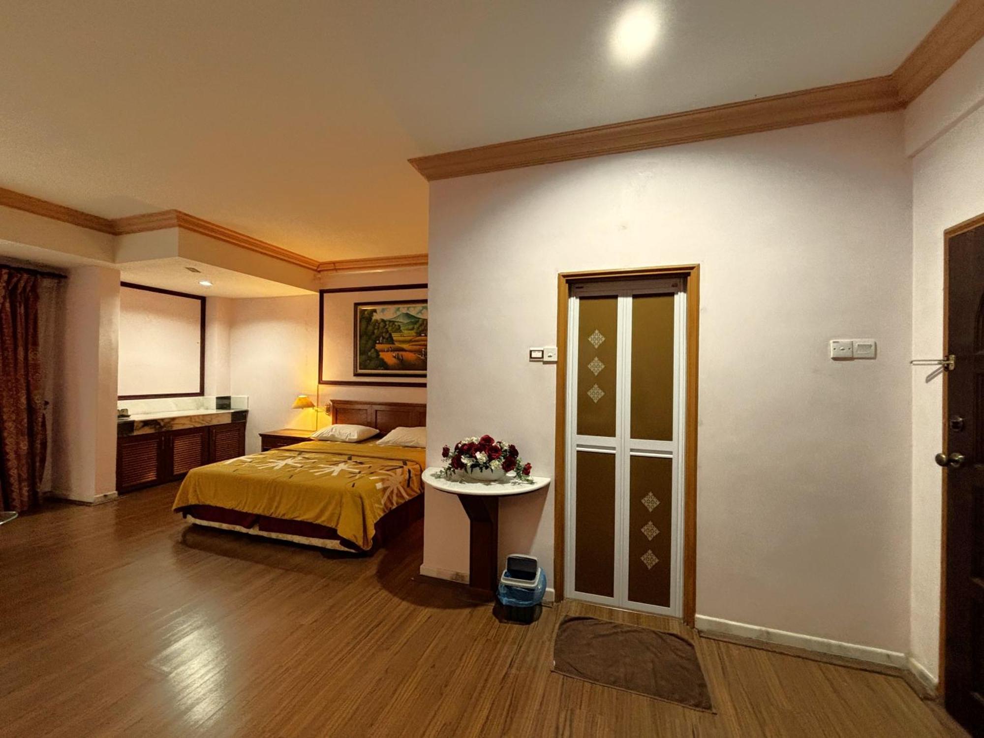 Cool Point Hotel Tanah Rata Exterior photo